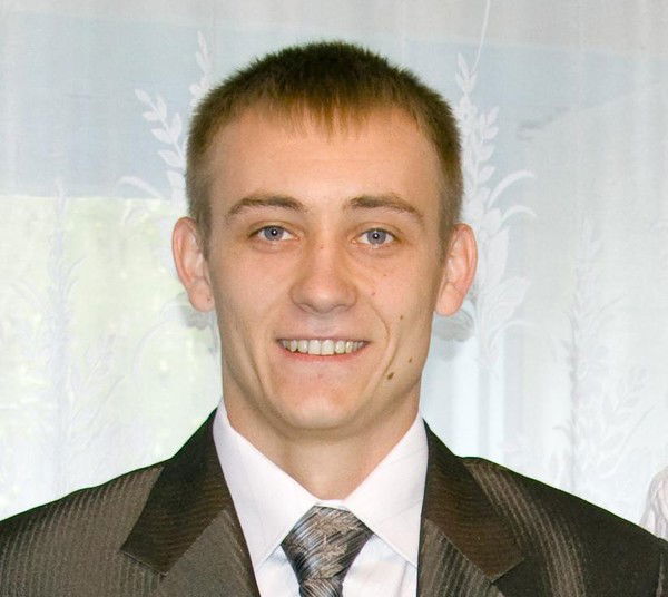 Дмитрий Лазарев