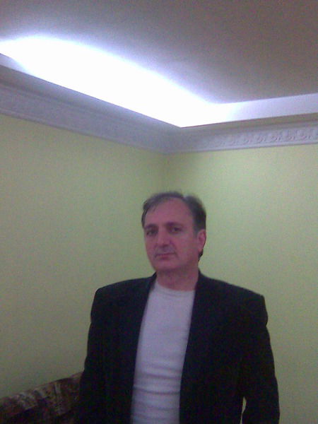 Леча Алхазуров