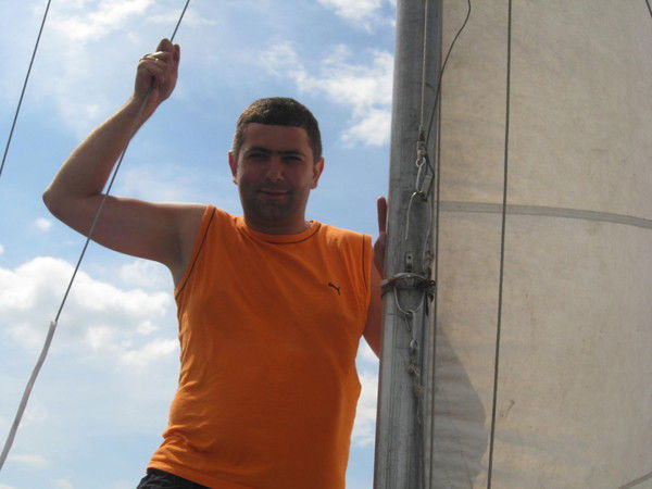 Артем Коновал