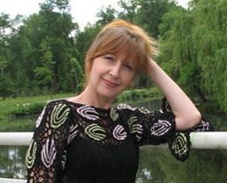 Елена Глущенко