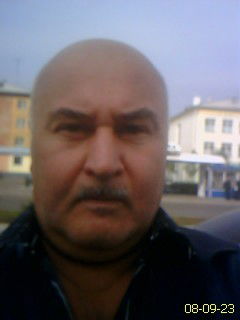 Георгий Попов