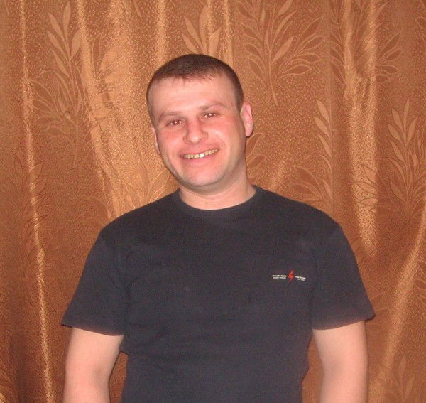 Артур Великанов