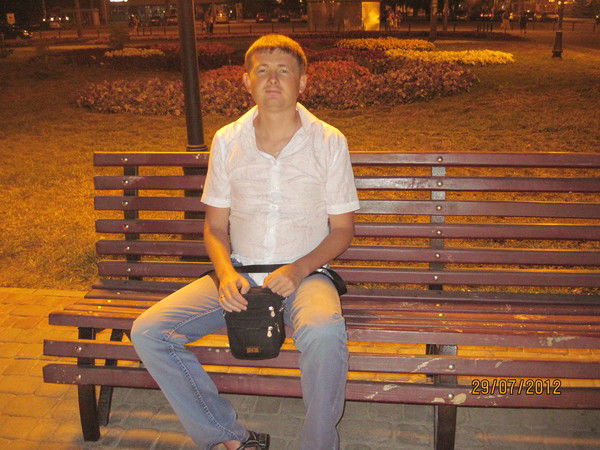 Сергей Новоселов