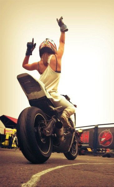 ... Саниюша ...