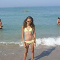 Аня Головач