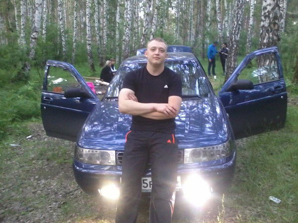 Максим Иванов