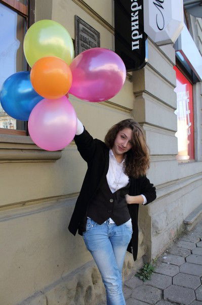 Оля Николяк