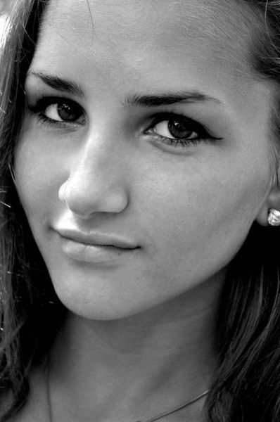 Елена Конашевич