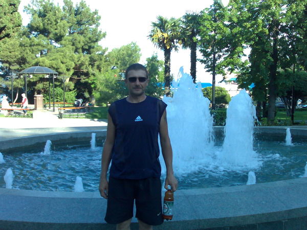 Виталий Попов