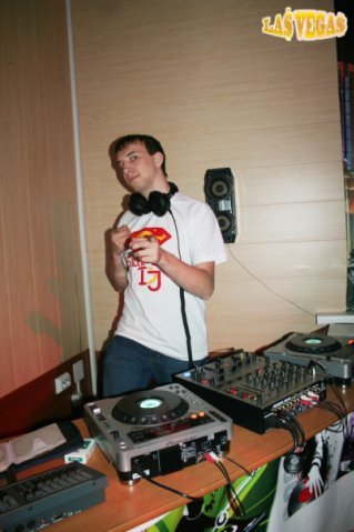 Костя Ветряк