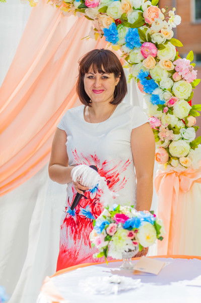 Елена Бессарабова