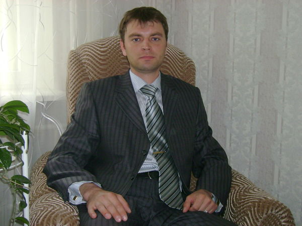 Андрей Наумов