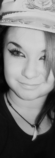 Джина Дэрис