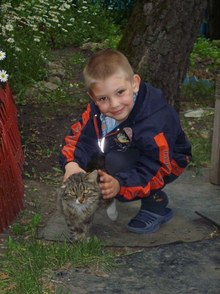 Ваня Николаев