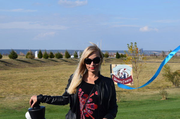 Наташа Мартынова