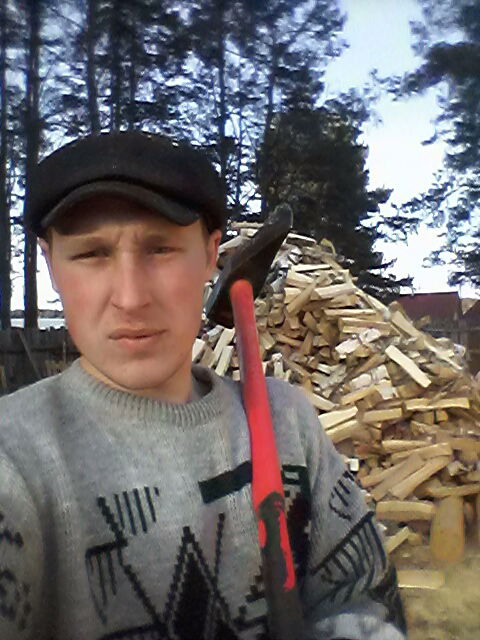 Артур Валиев