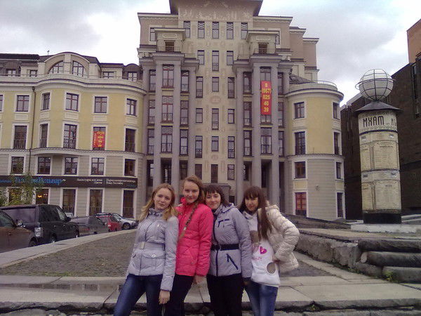 Наська Визгалова