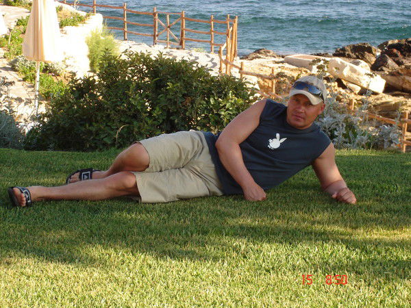 Константин Белоусов