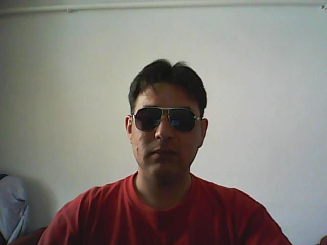 Диас Адрисов