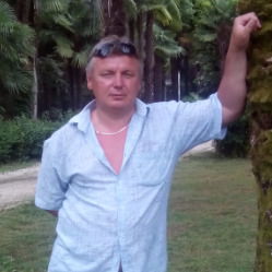 Алексей Власенко