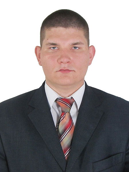 Олег Тихонов