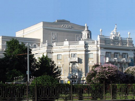 Таисия Максимовских