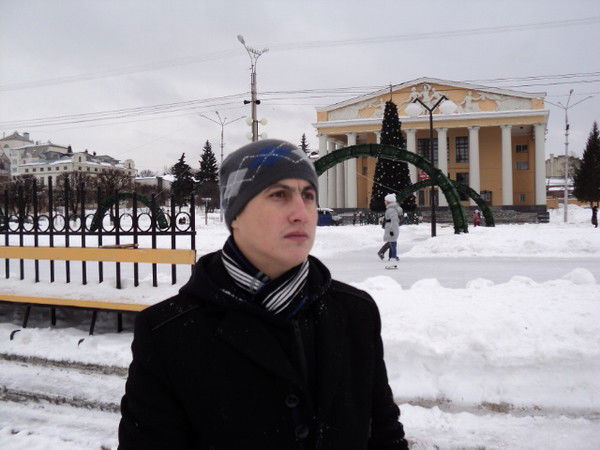 Евгений Иванов