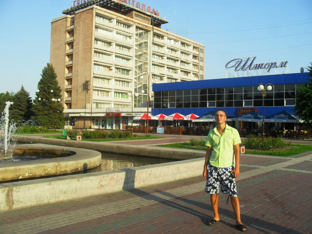 Алексей Горелов