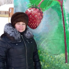 Лена Мухина