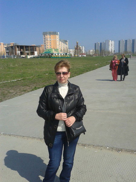 Лариса Попова