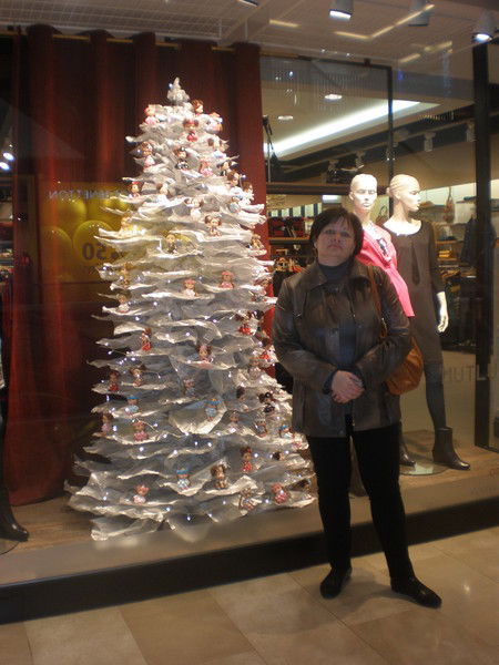 Лариса Тихомирова