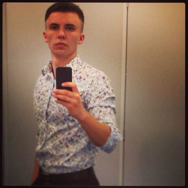 Илья Мельников