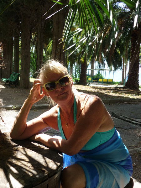 Нина Измаденова