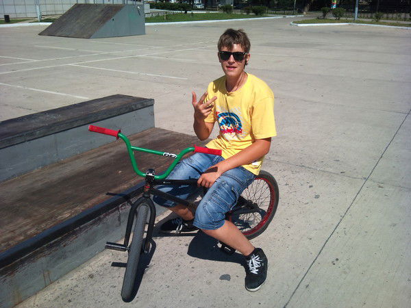 Никитос Буханов