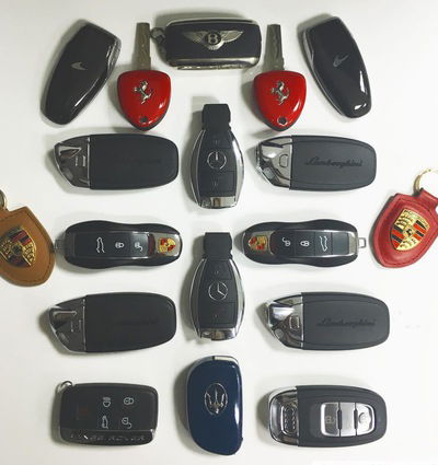 Роберт Гагарин