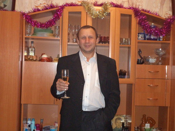 Олег Лапшин