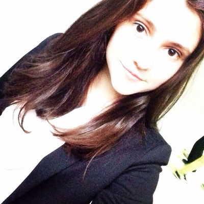 Аня Стрельцова