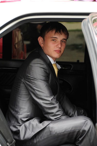 Анатолий Бутов