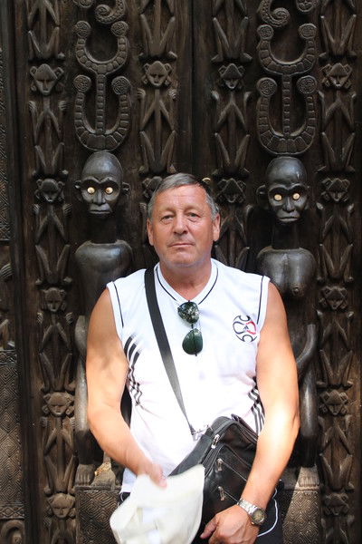 Леонид Пехташев