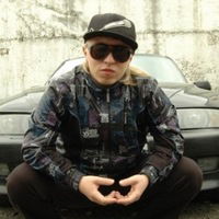 Женя Ефремов