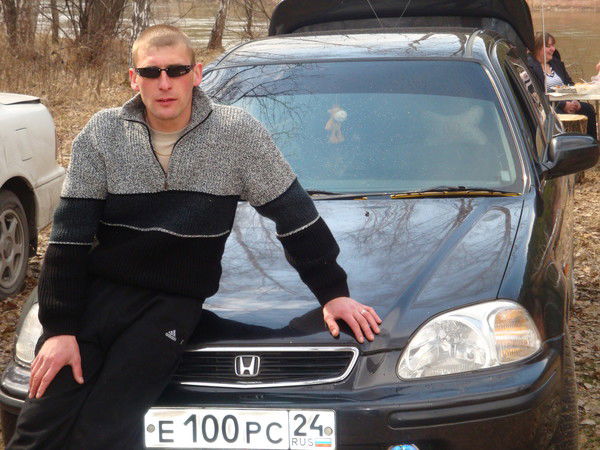 Дмитрий Коновалов