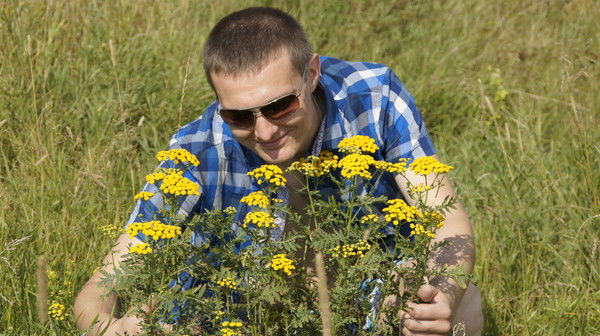 Антон Анненков