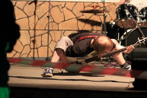 Неизвестно Неизвестно