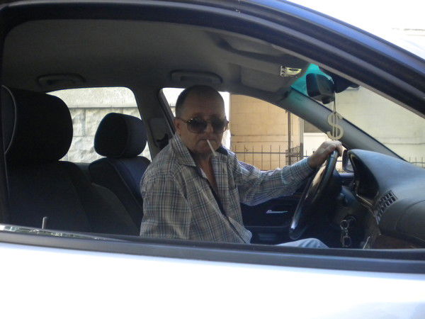 Николай Николаев