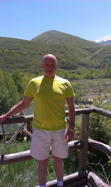 Василий Литвинов