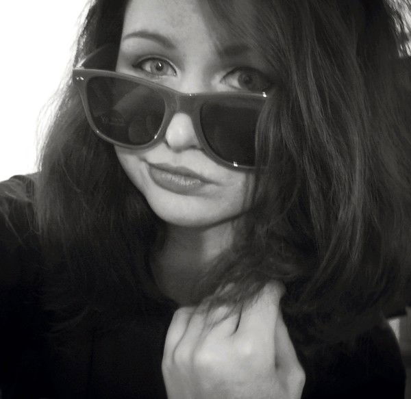 Анютка Любивая