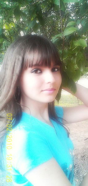 Юля Никонова