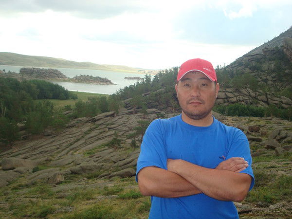 Руслан Атаханов