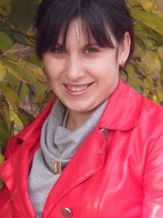 Анюта Звергздина