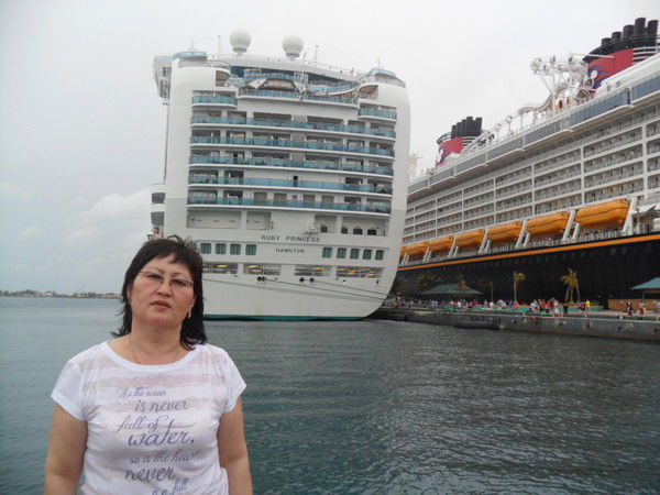 Рая Муханова